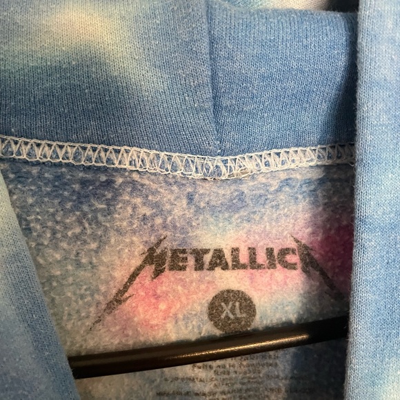 Metallica Hot Topic Blue and Pink Tie-Dye Hoodie - Picture 4 of 4